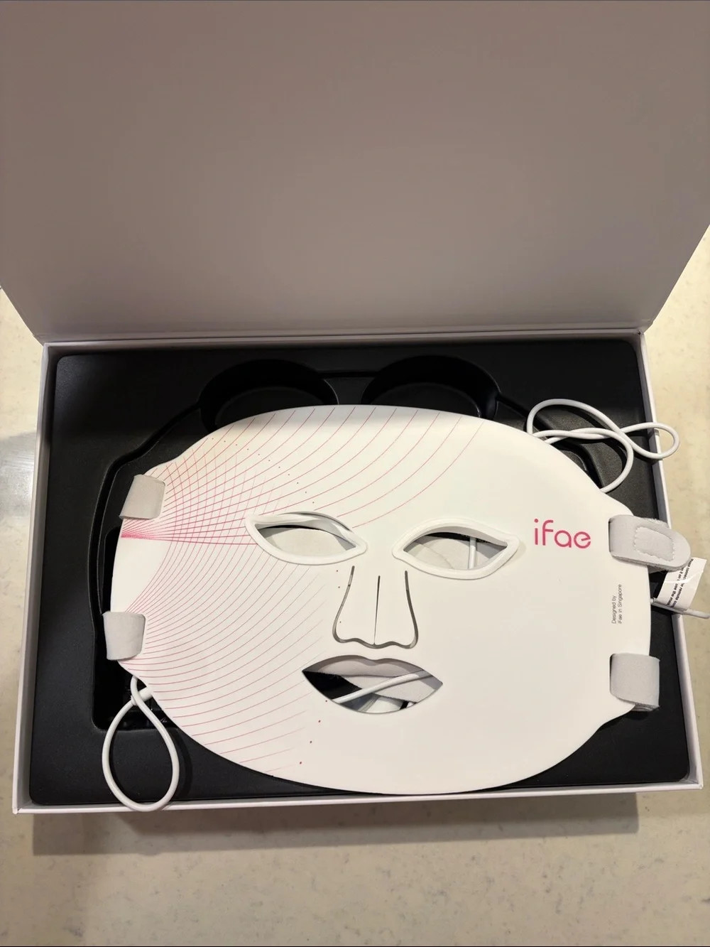 White LED Facial Mask for Skincare Treatment